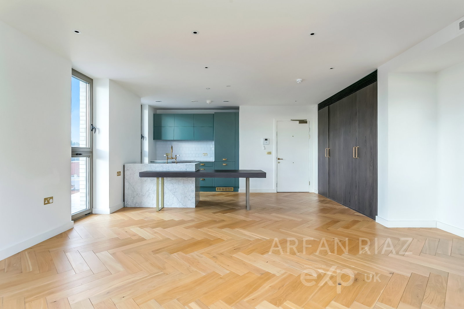 Flat in London