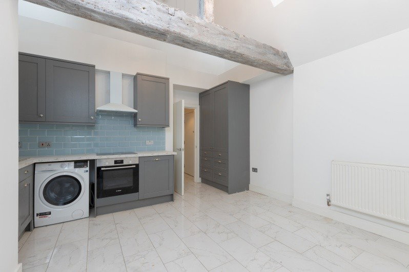 Flat in Ashford