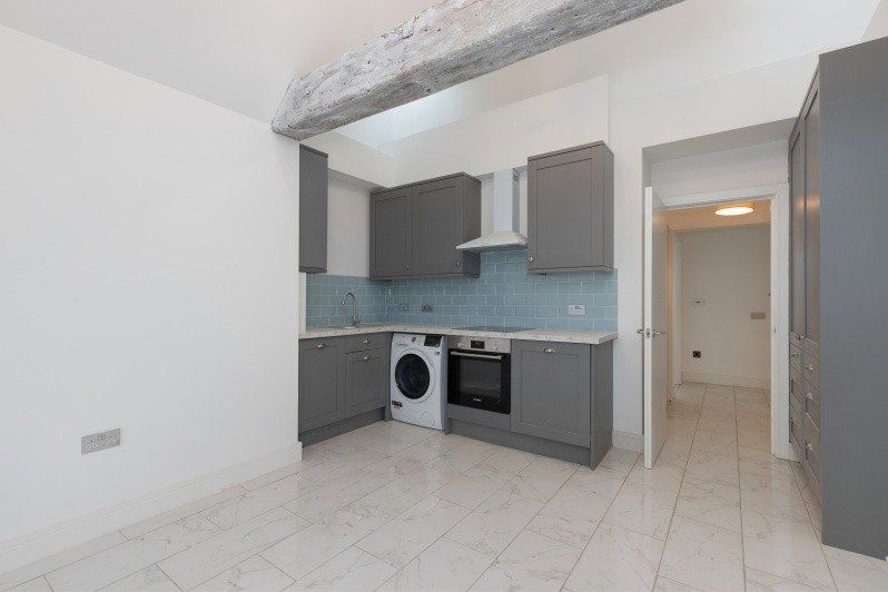 Flat in Ashford