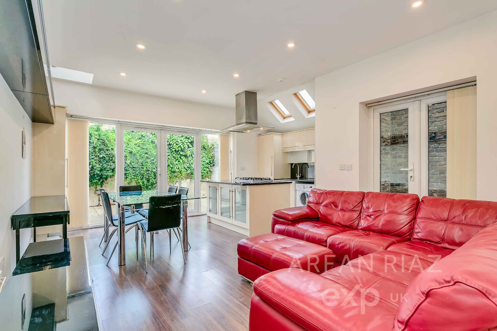 Flat in London
