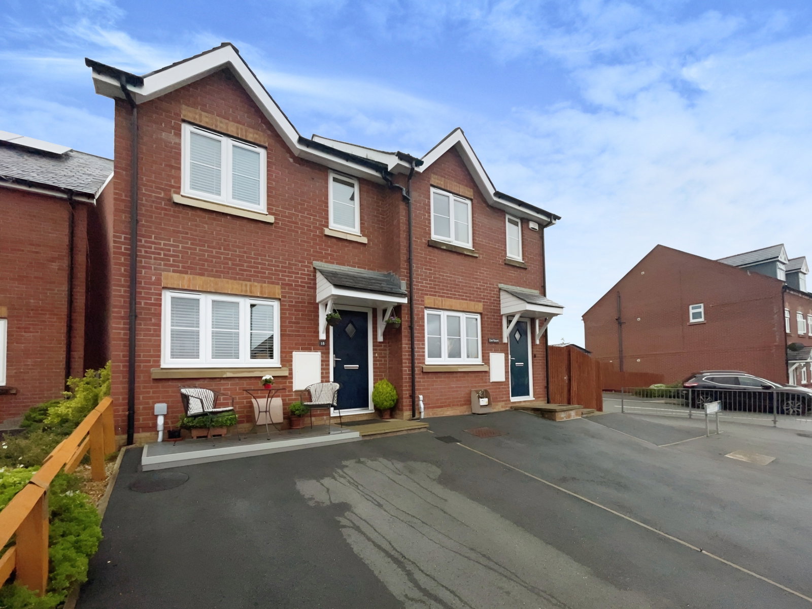 Semi Detached House for sale in Caernarfon, Gwel Y Llan, Caernarfon, LL55