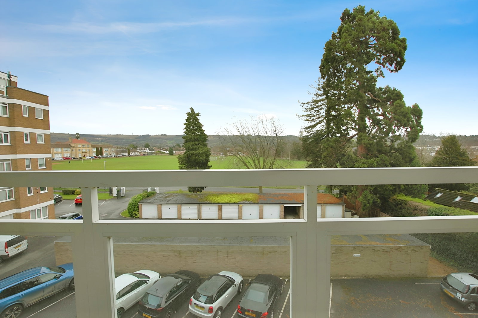 Apartment in Cheltenham