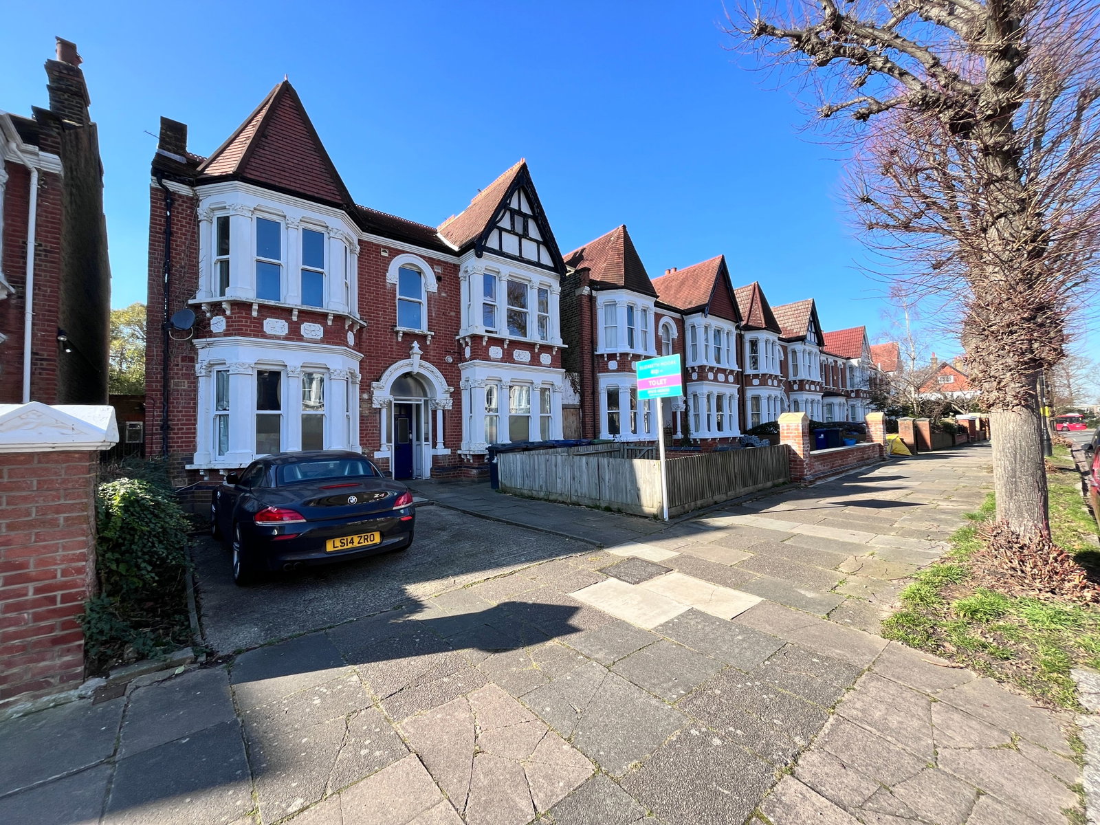 Ground Floor Flat in London