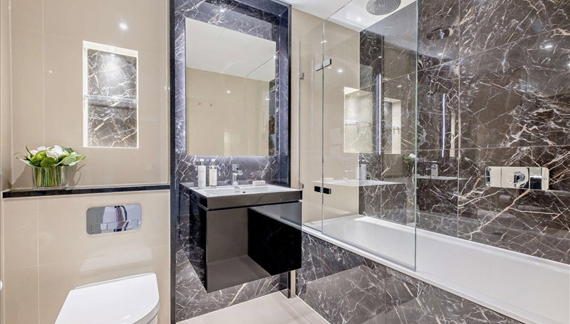 Flat for rent in London, Garrett Mansions, Edgware Road, Paddington, London, W2, 543 m²