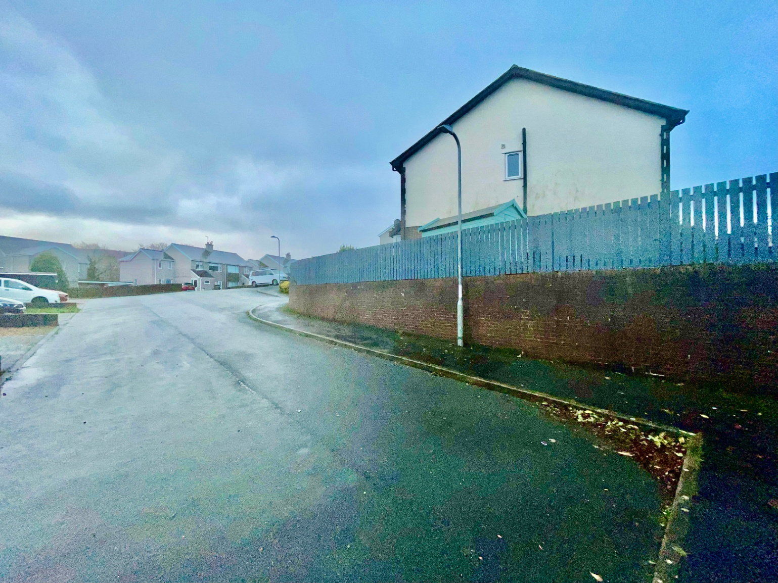 Land for sale in Caernarfon, Land at Glanffynnon and Minffordd, Llanrug, Caernarfon, LL55