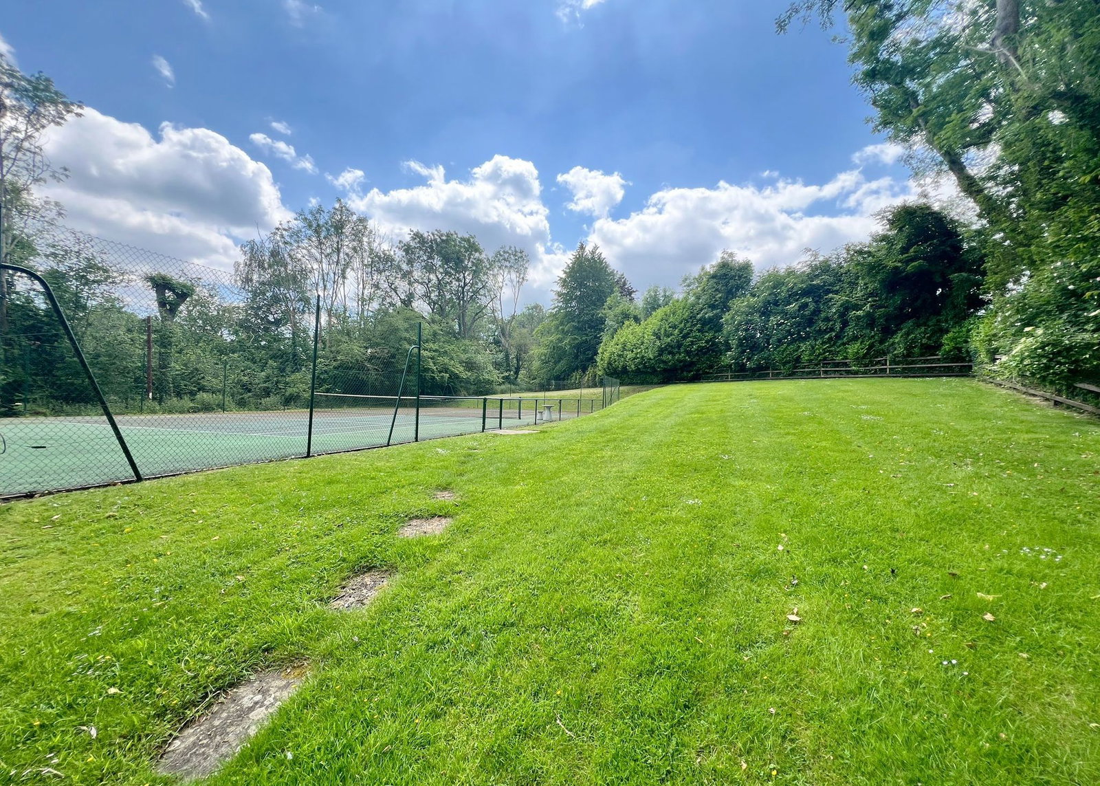 Detached House in Leatherhead