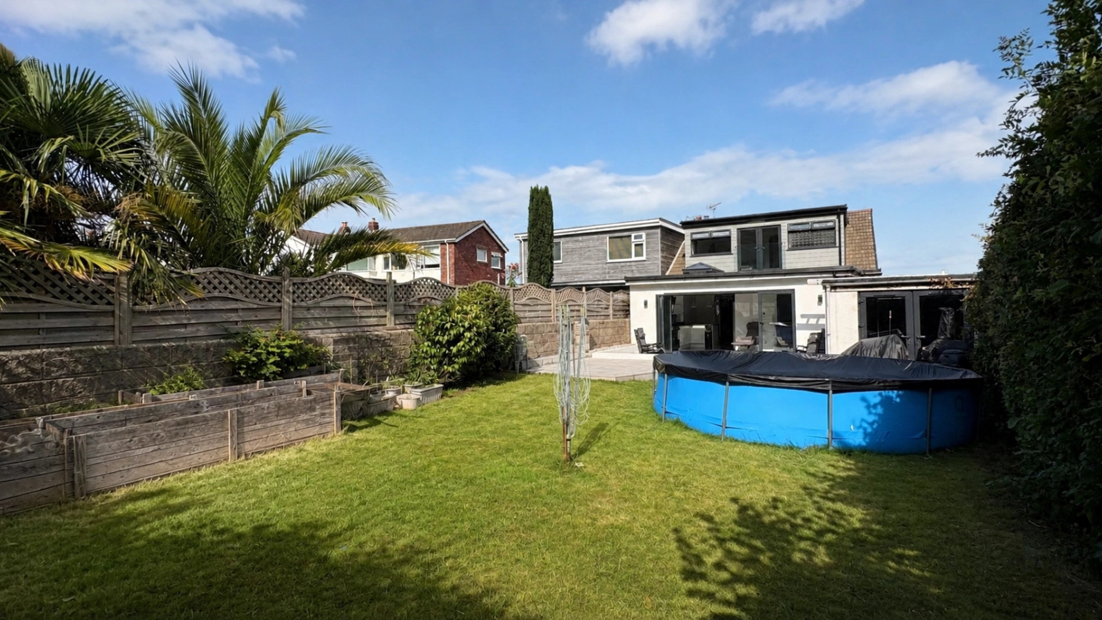 Semi Detached Bungalow in Torquay
