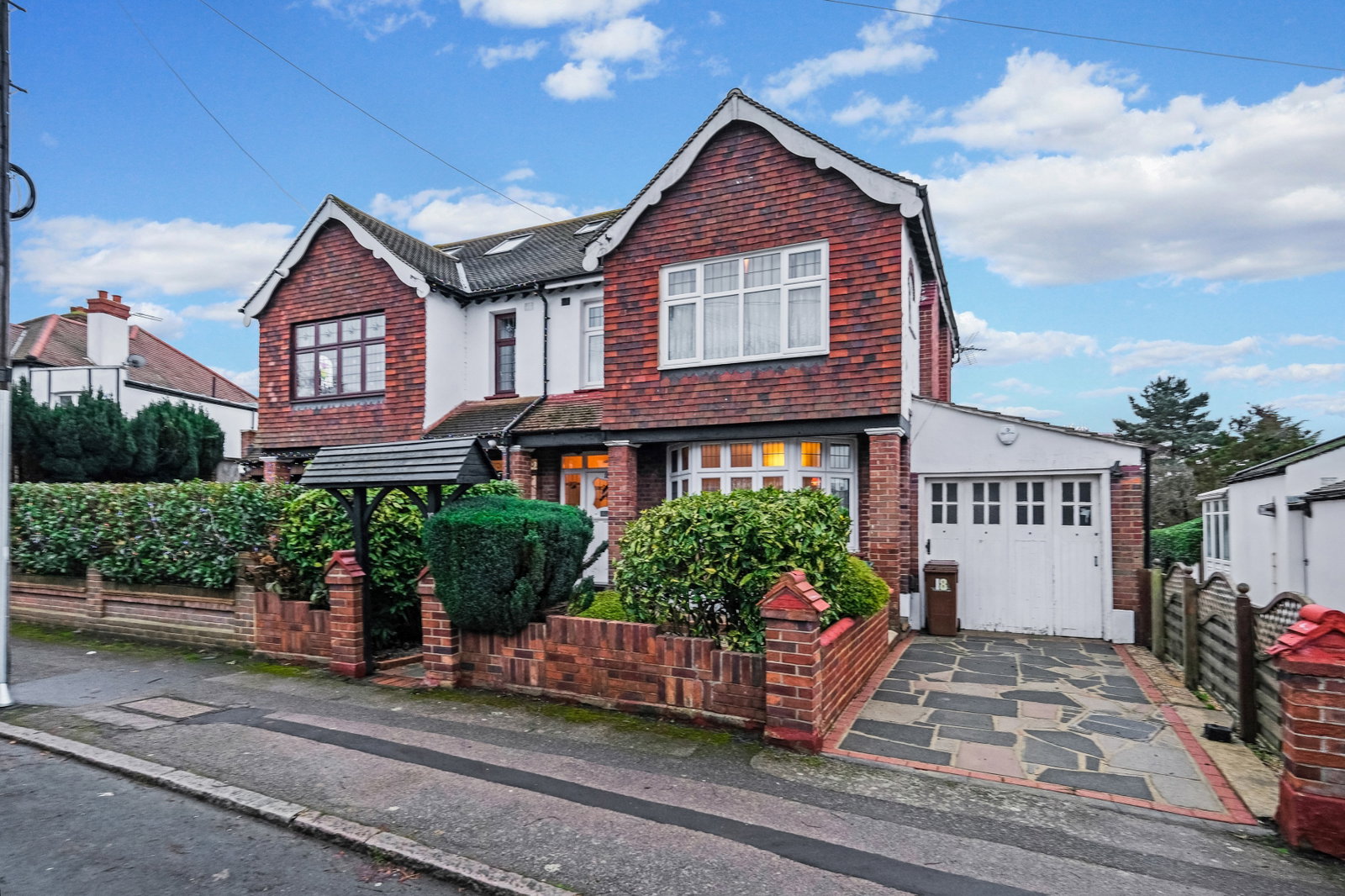 Semi Detached House in London