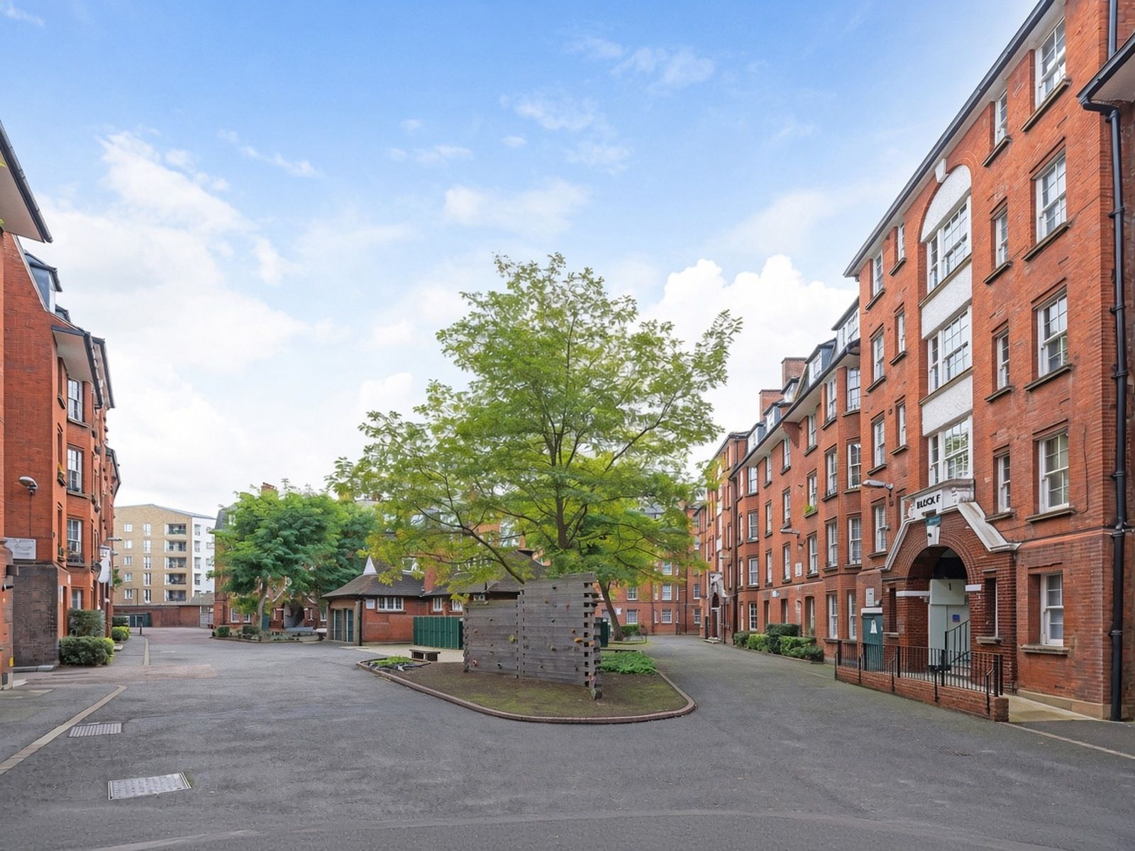 Flat for rent in London, Rodney Road, London, SE17 1BN, 661 m²