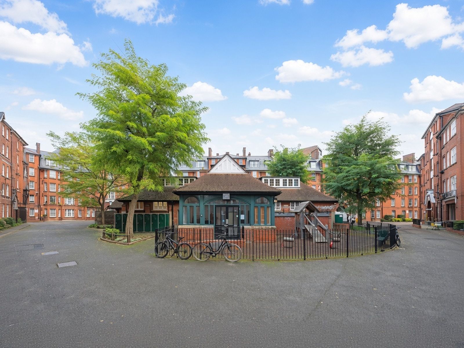 Flat for rent in London, Rodney Road, London, SE17 1BN, 661 m²