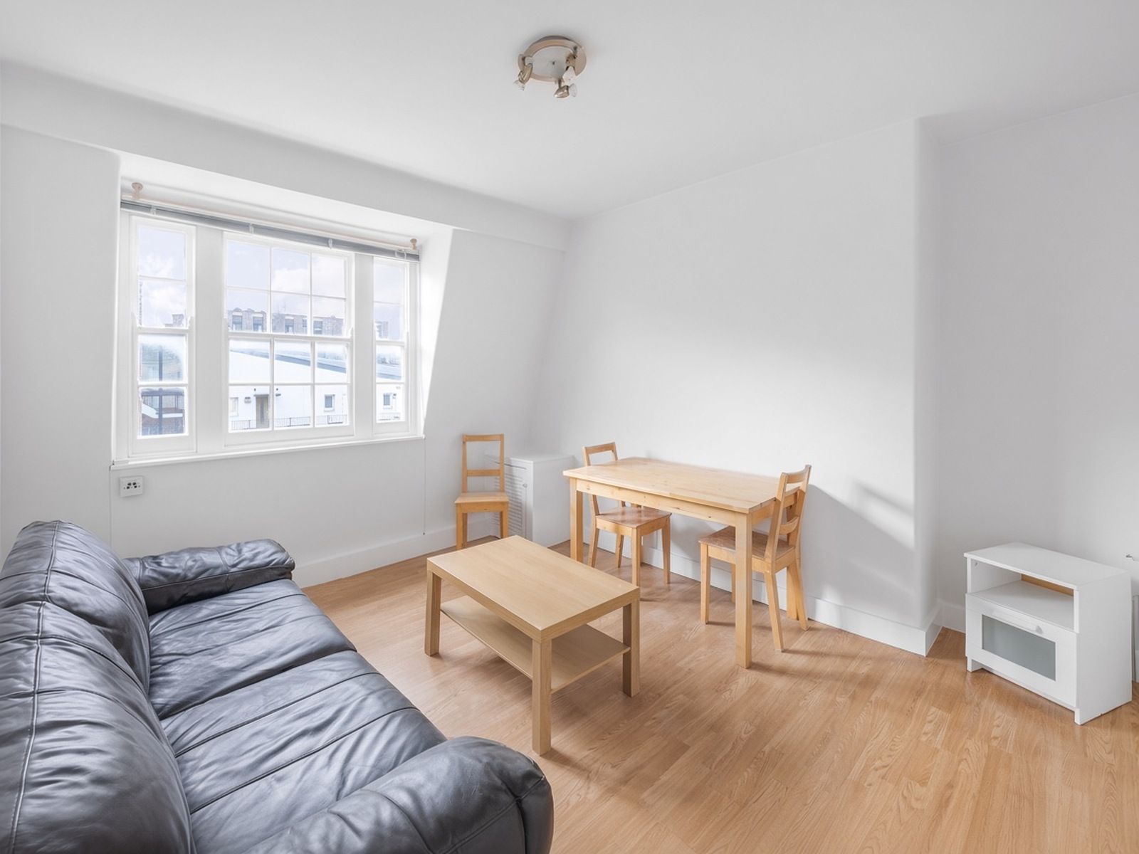 Flat for rent in London, Rodney Road, London, SE17 1BN, 661 m²