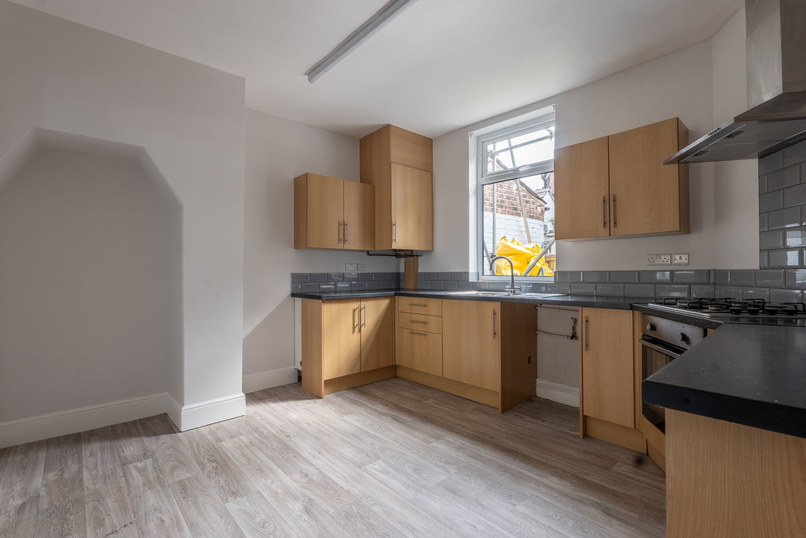 Terraced House for rent in Macclesfield, Daintry Street, Macclesfield, 840 m²