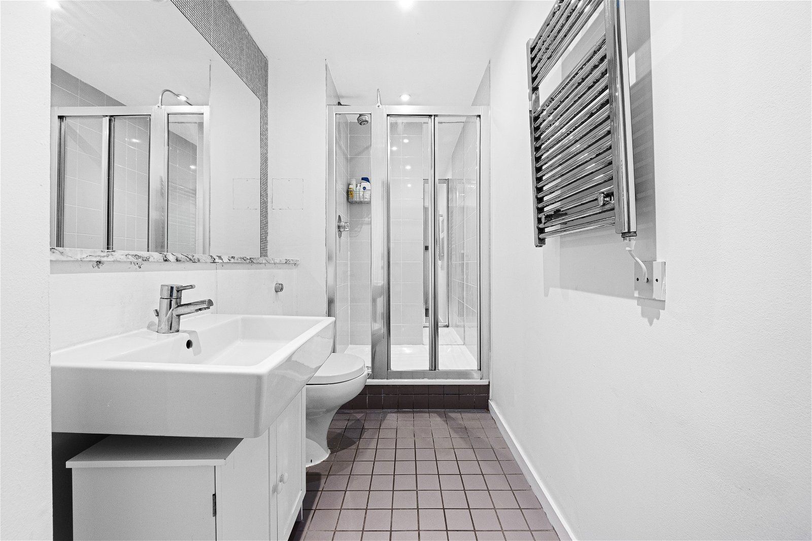 Studio for rent in London, Biscayne Avenue, London, E14 9QT, 380 m²