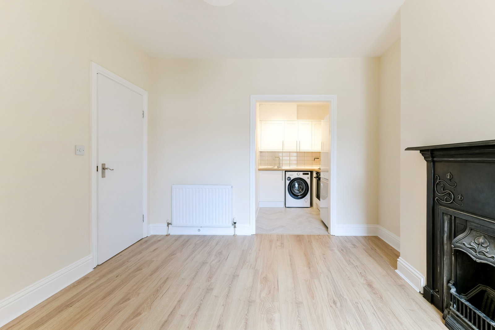 Flat in South Croydon