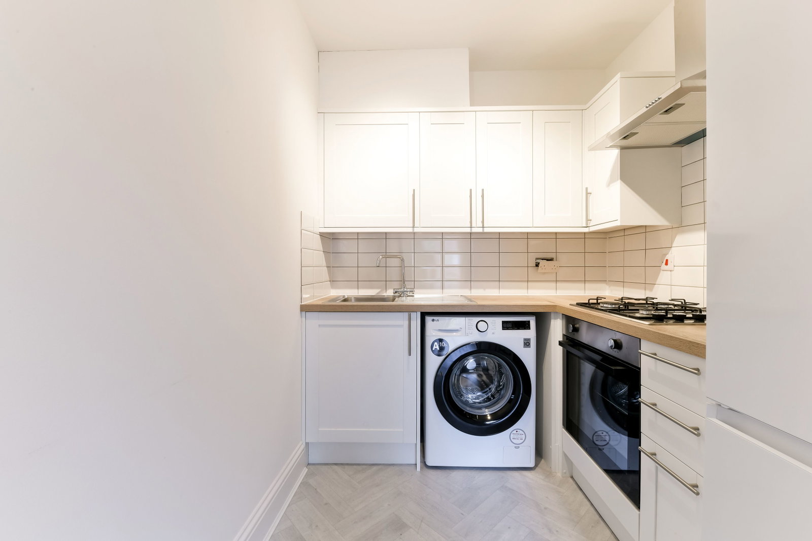 Flat in South Croydon