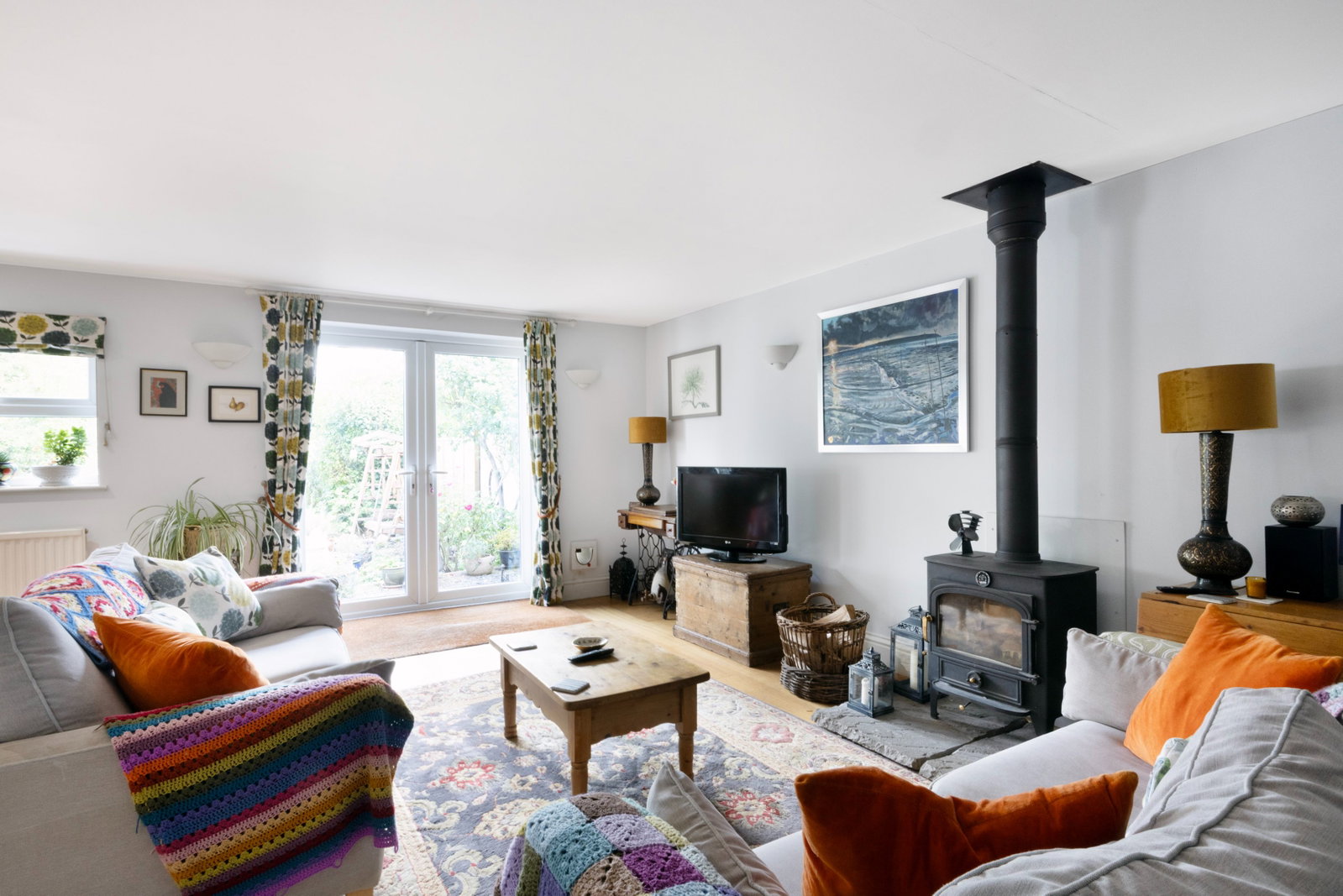 Detached House for sale in Cheltenham, London Road, Charlton Kings, Cheltenham, GL52 6YX