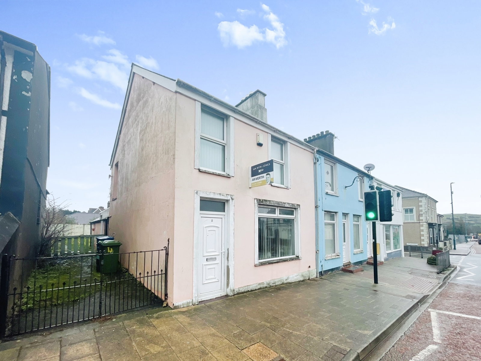 End Of Terrace House for sale in Caernarfon, Water Street, Penygroes, Caernarfon, LL54