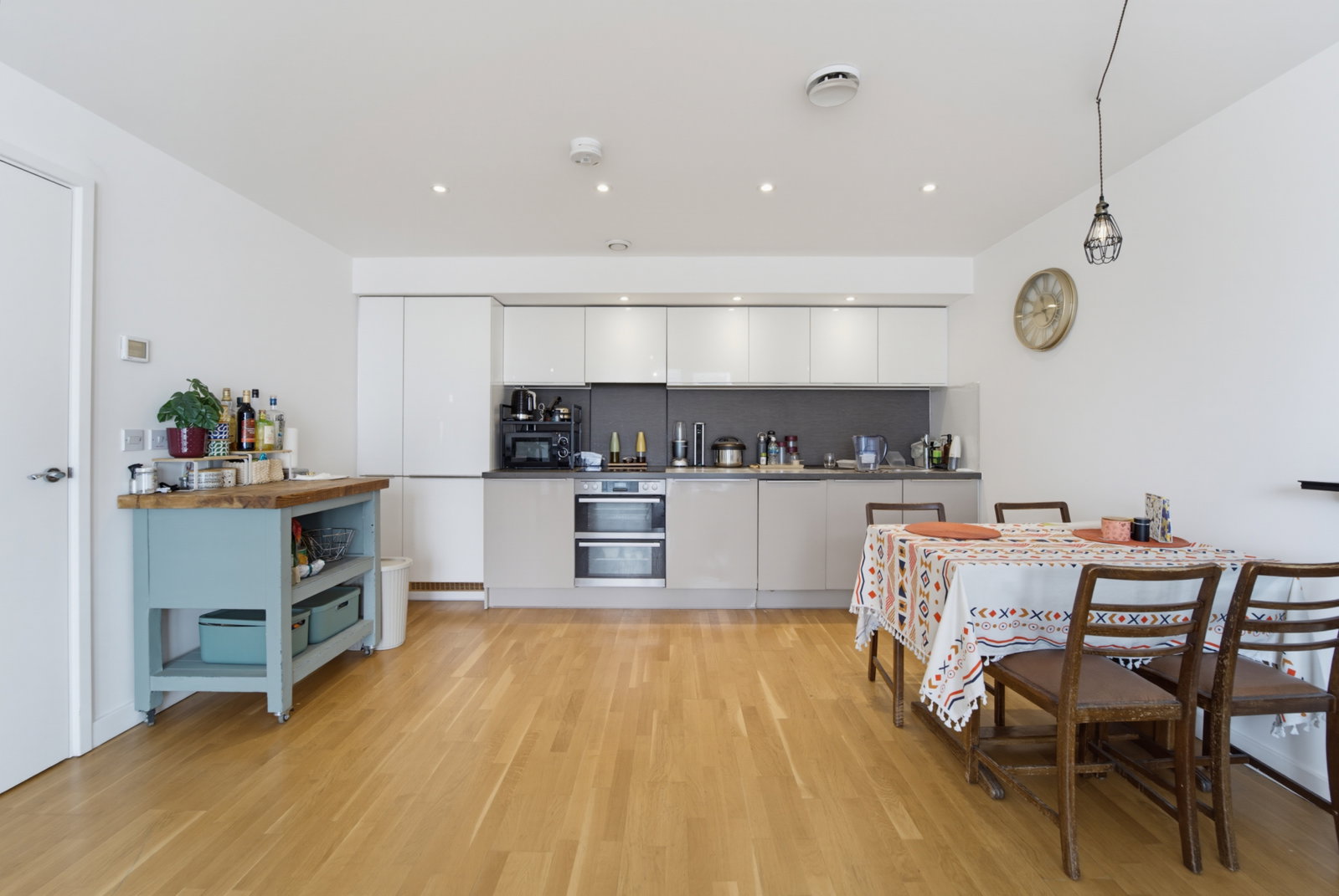 Apartment in Brentford