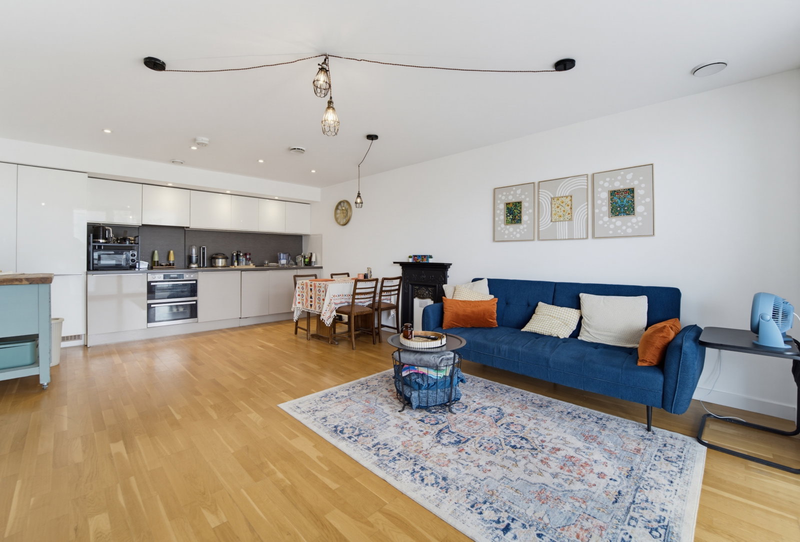 Apartment in Brentford