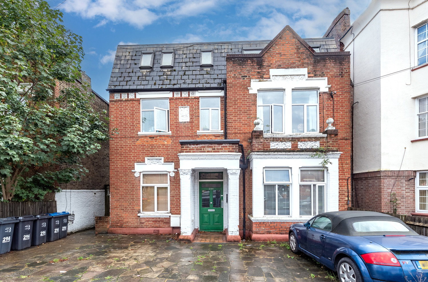 Flat in London