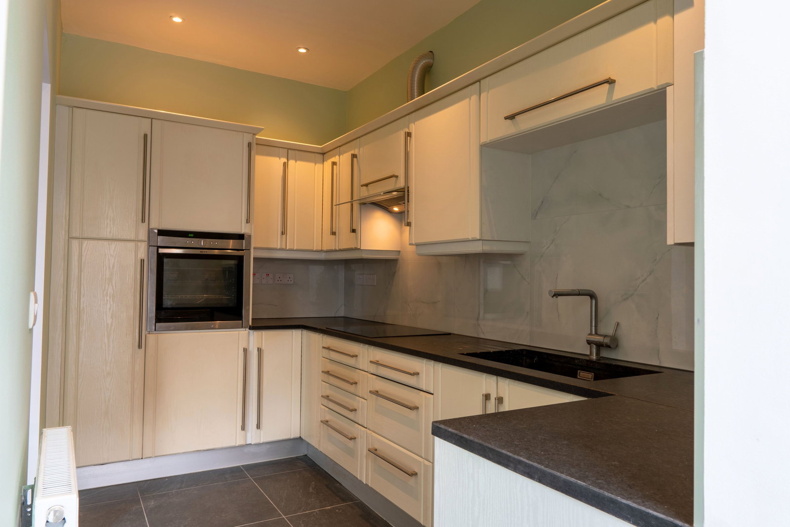 End Of Terrace House in Isleworth