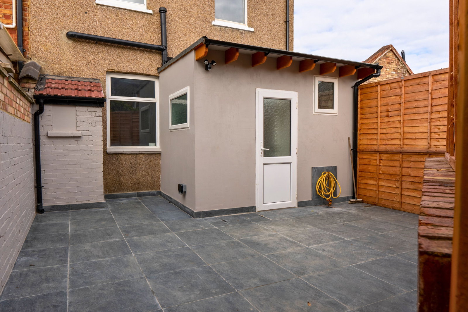 End Of Terrace House in Isleworth