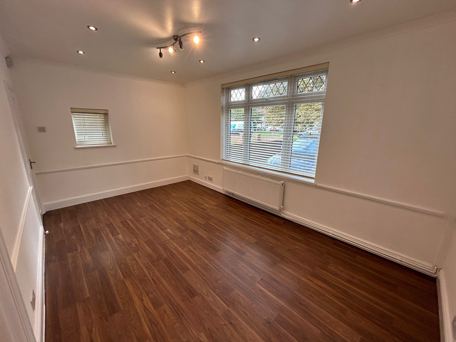 Semi Detached House in Hounslow