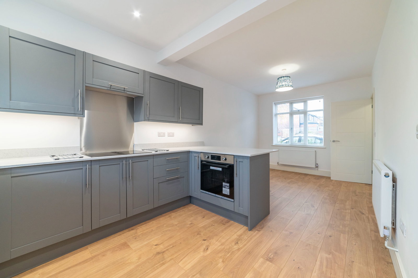 Semi Detached House for rent in Stockport, Green Lane, Heaton Norris, Stockport, SK4, 1031 m²