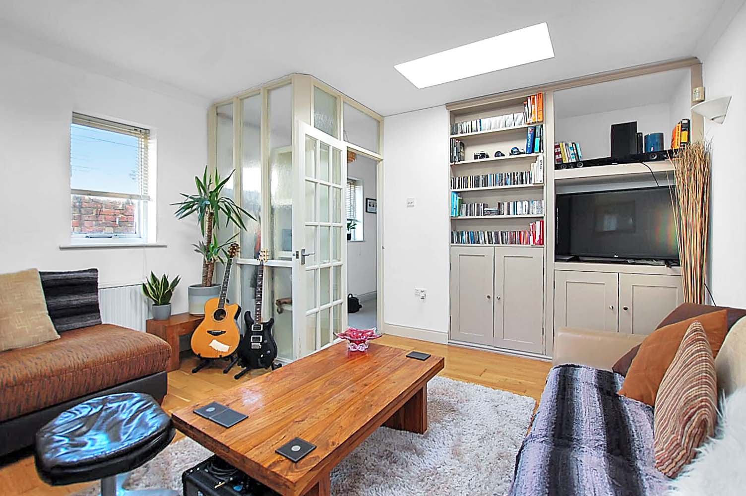 Detached House in Cheltenham