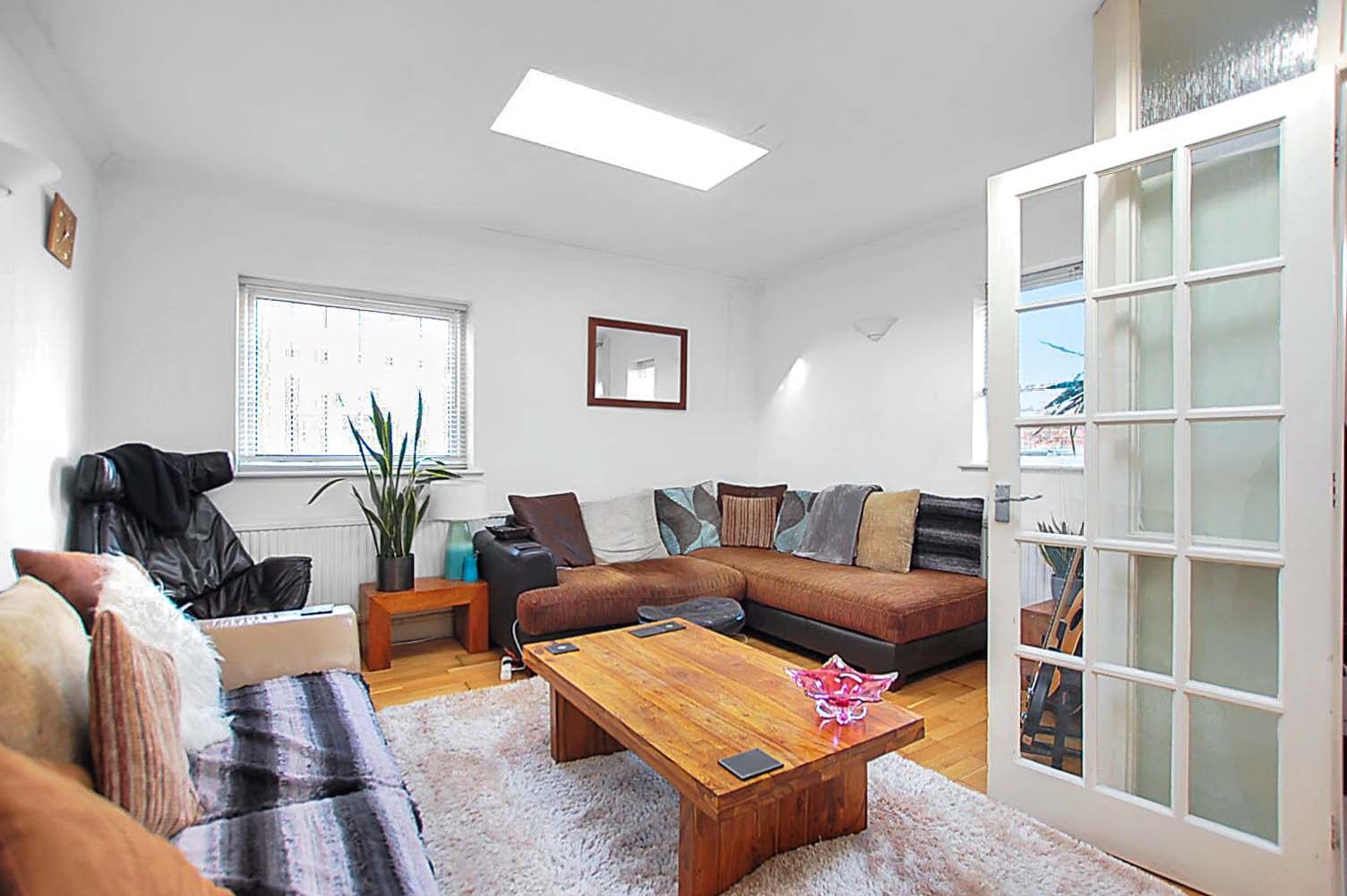 Detached House in Cheltenham
