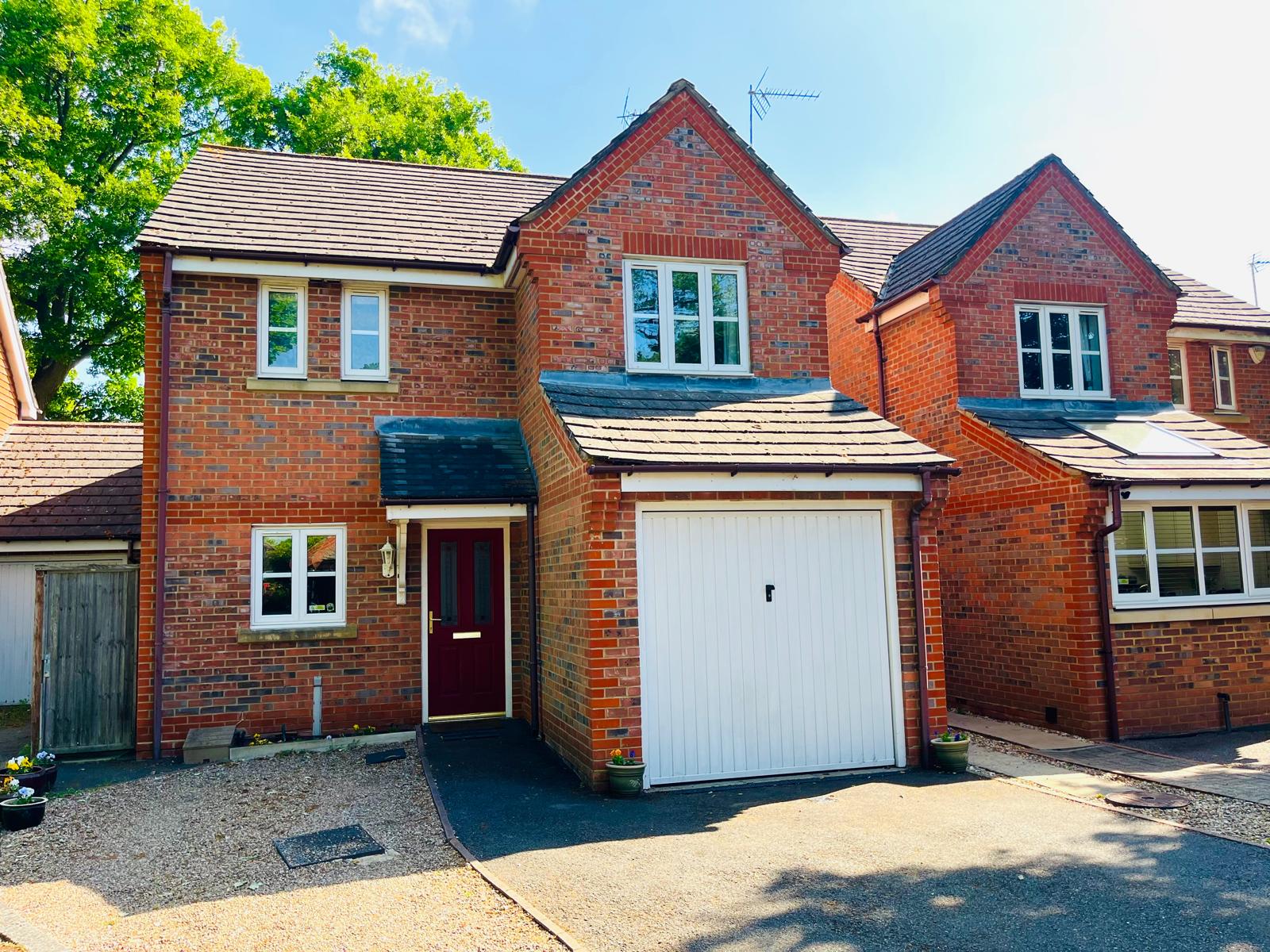 Detached House in St. Albans