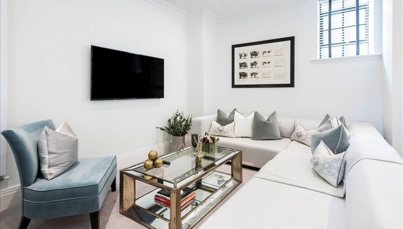 Flat for rent in London, Palace Wharf Rainville Road, Fulham, London, W6, 901 m²