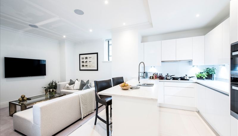Flat for rent in London, Palace Wharf Rainville Road, Fulham, London, W6, 901 m²