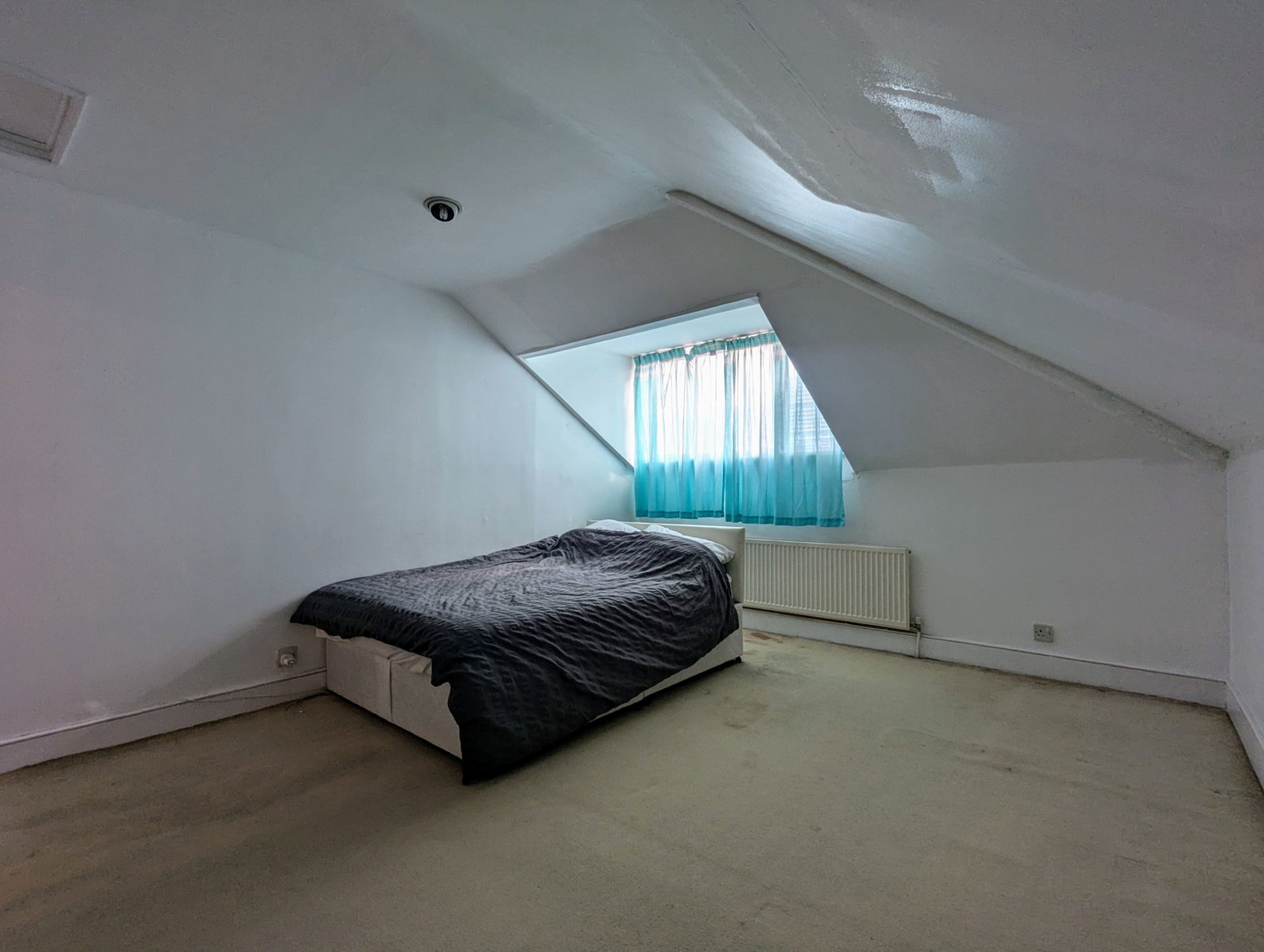 Flat for rent in London, Eldon Park, London, SE25, 632 m²