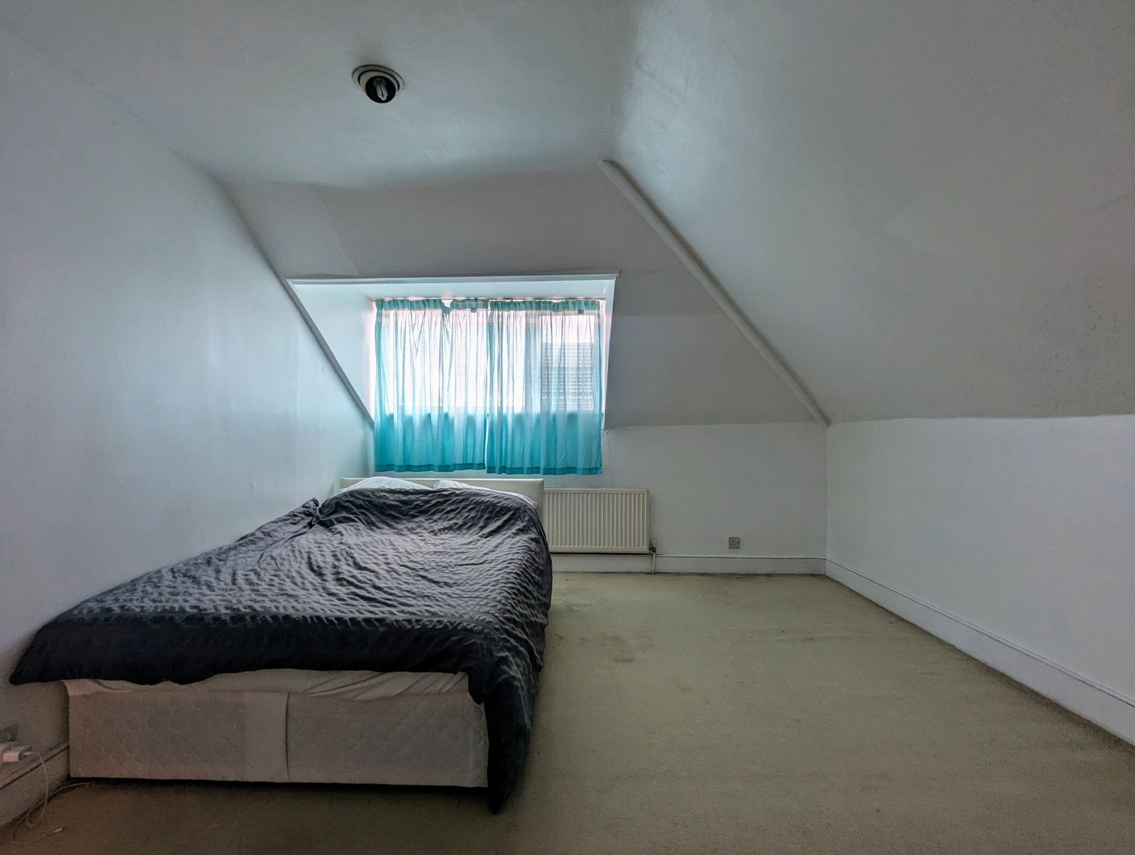Flat for rent in London, Eldon Park, London, SE25, 632 m²