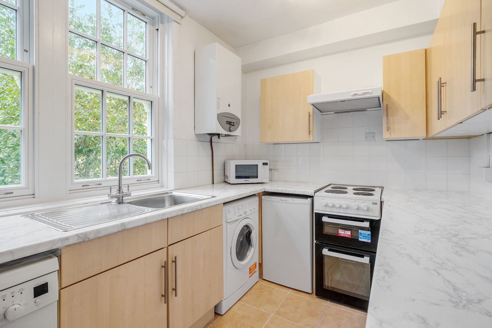 Flat in London 3