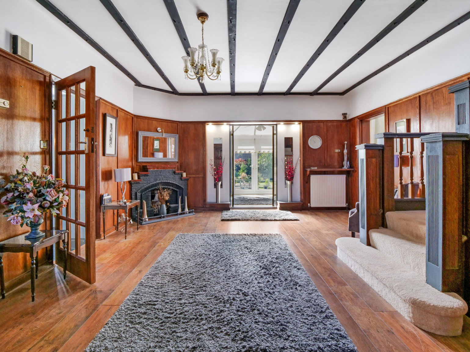 Detached House in Bromley