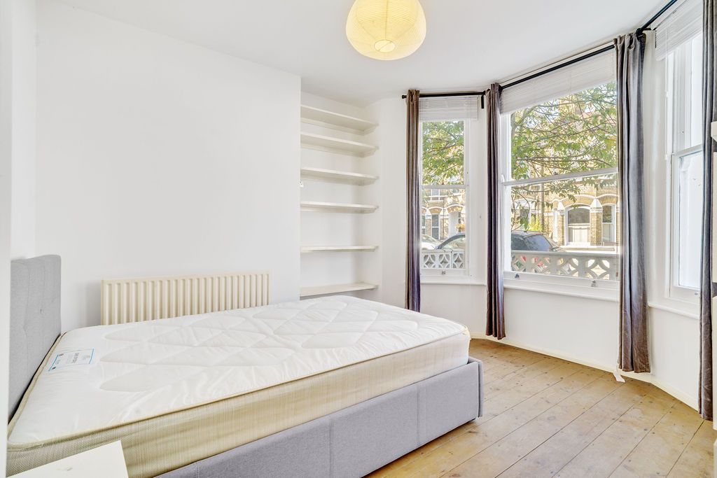Flat in London