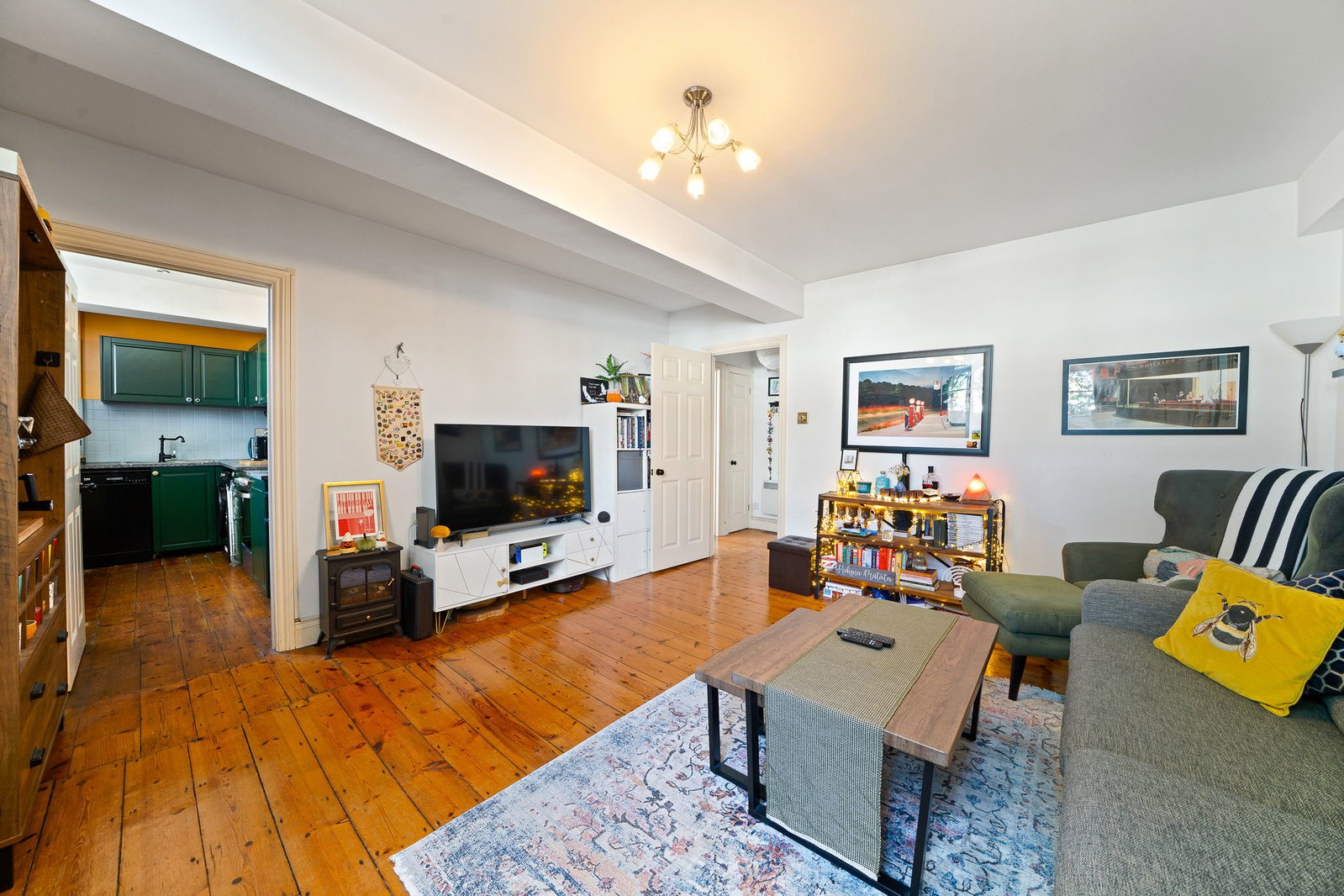 Flat for sale in Welling, Fosters Old School, Upper Wickham Lane, Welling DA16 3AE, 531 m²