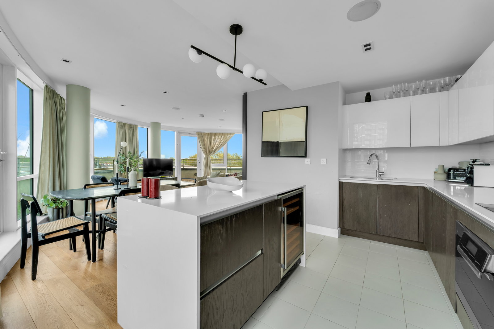 Penthouse in Brentford