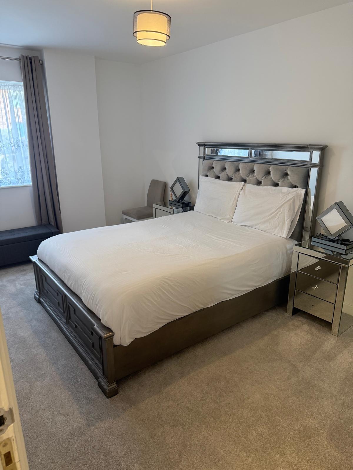 Flat in Harrow