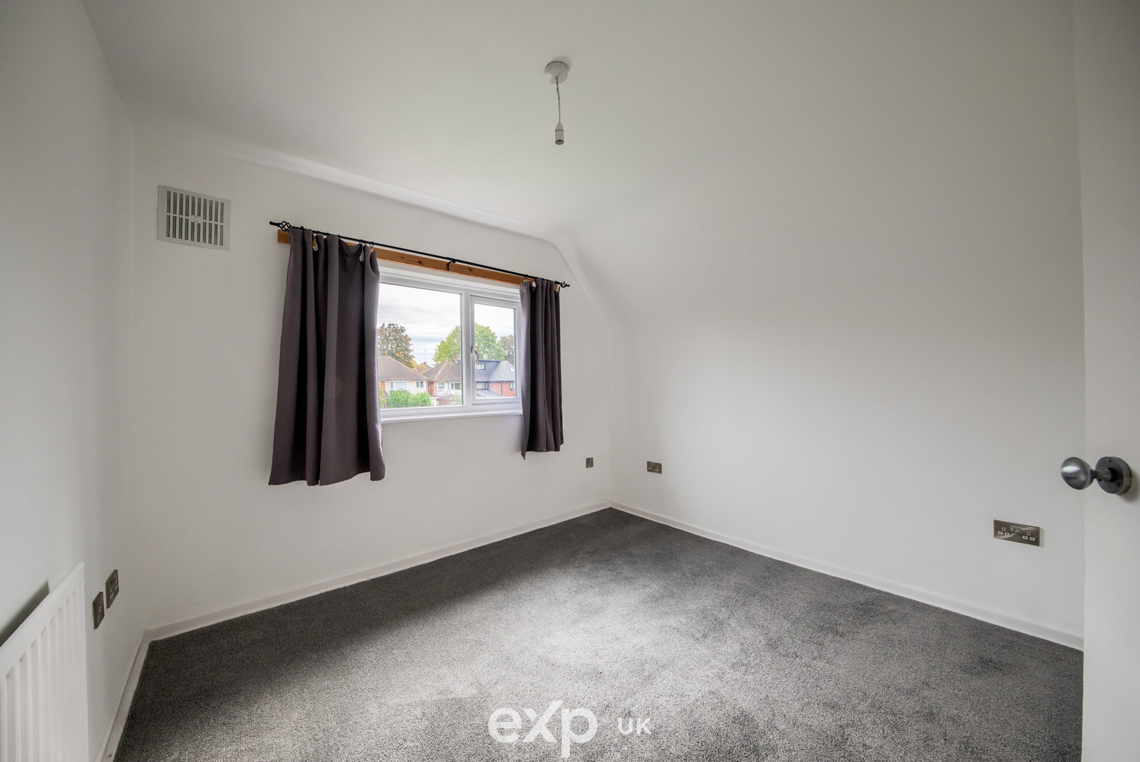 End Of Terrace House for sale in Birmingham, Doversley Road, Birmingham, B14 6NW, 786 m²