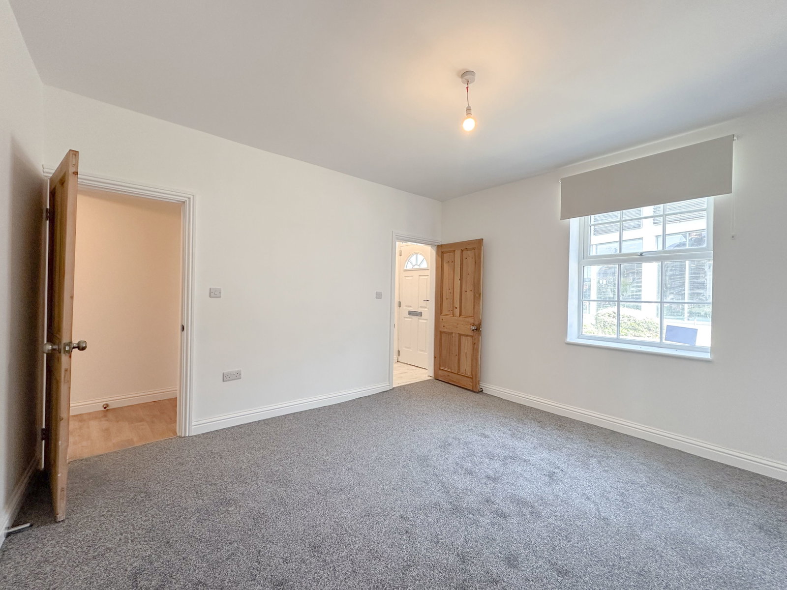 Semi Detached House in Stoke-on-trent
