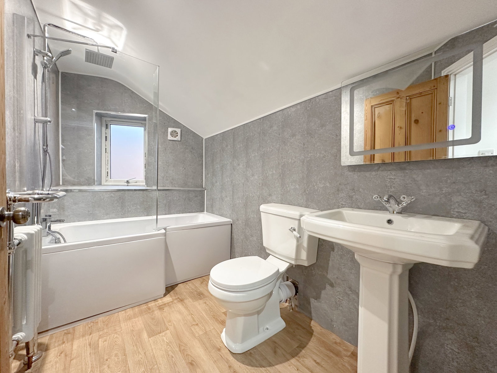 Semi Detached House in Stoke-on-trent