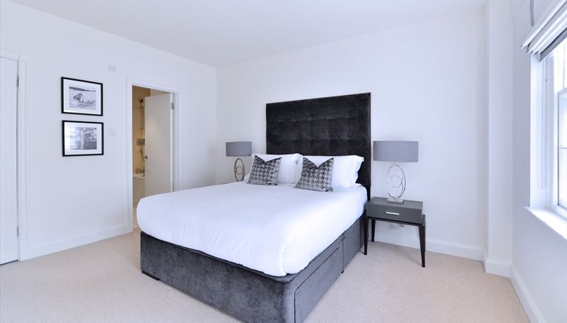 Apartment for rent in London, Fulham Road, Chelsea, London, SW3, 845 m²