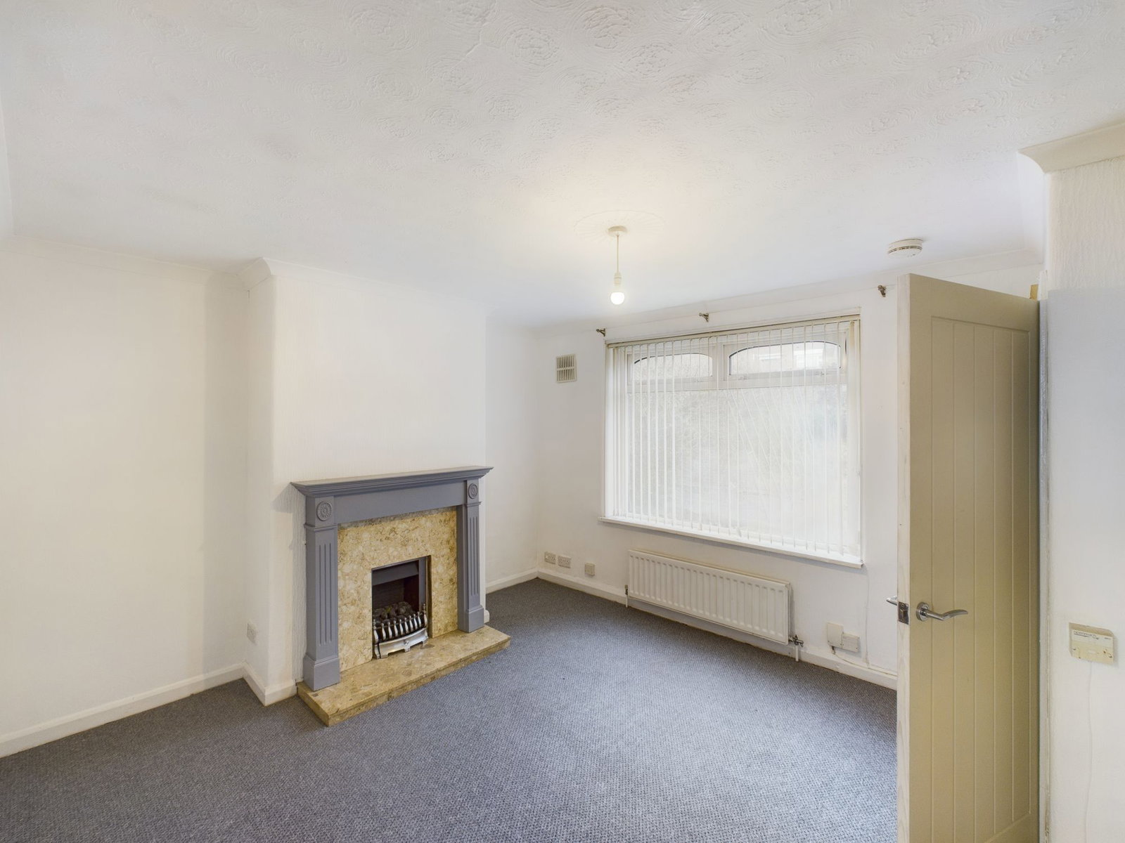 Town House in Stoke-on-trent