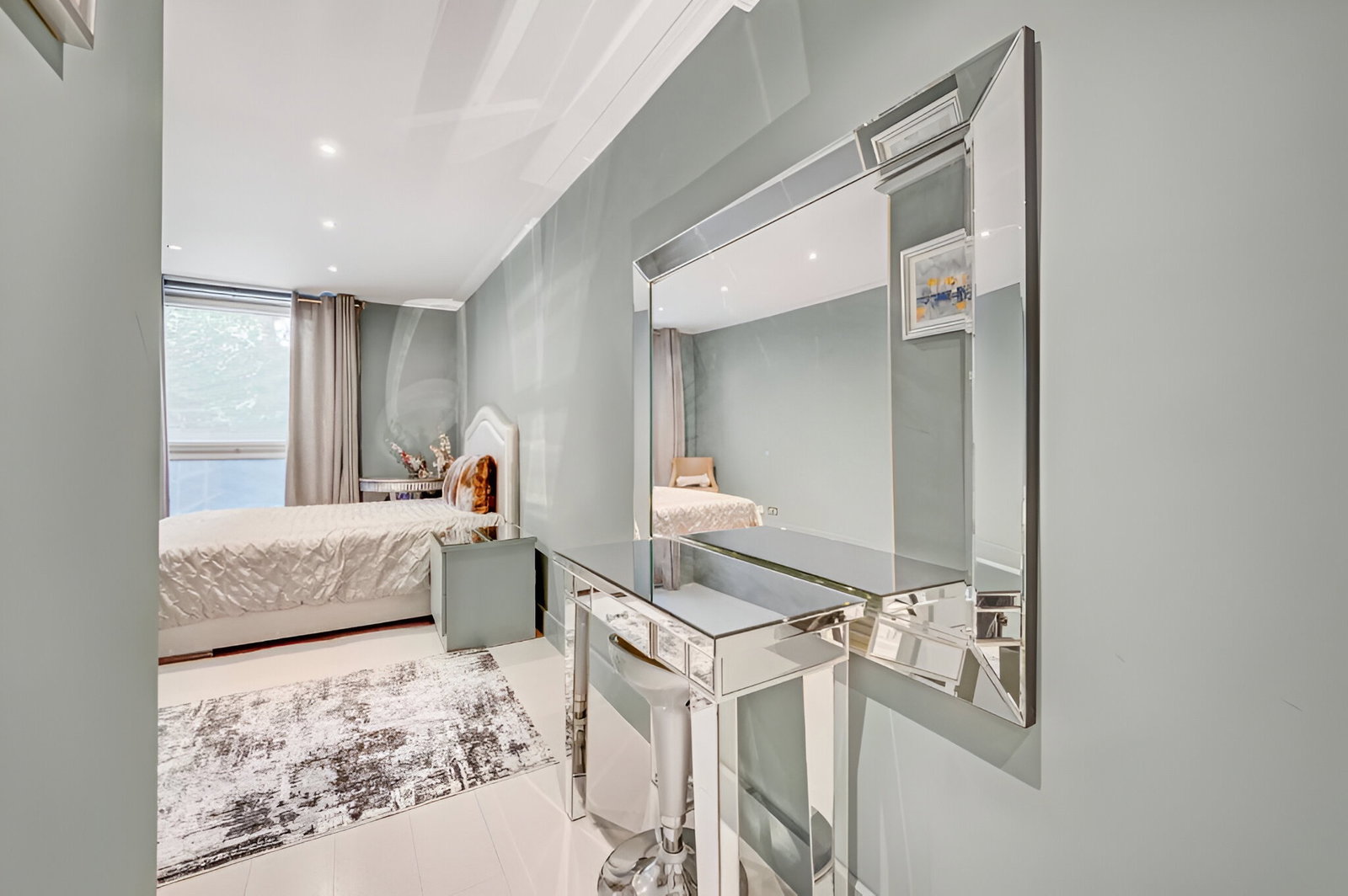 Apartment in London