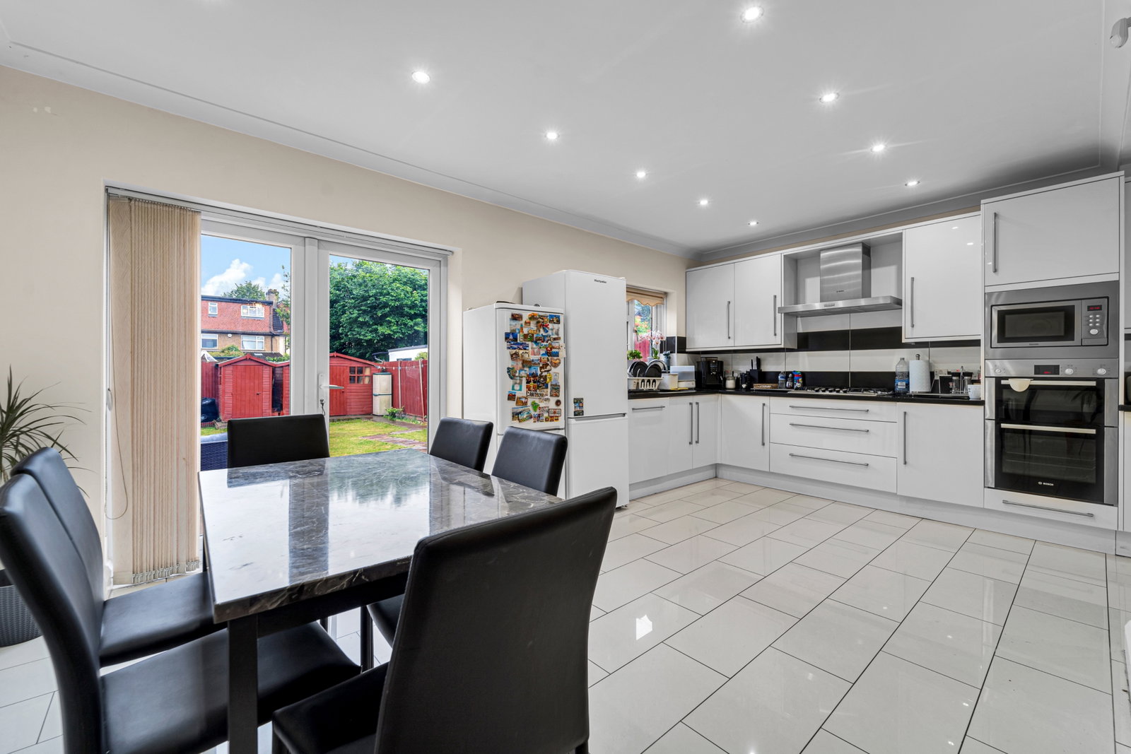 Semi Detached House in Isleworth