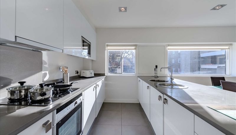 Flat for rent in London, Fulham Road, Chelsea, London, SW3, 887 m²