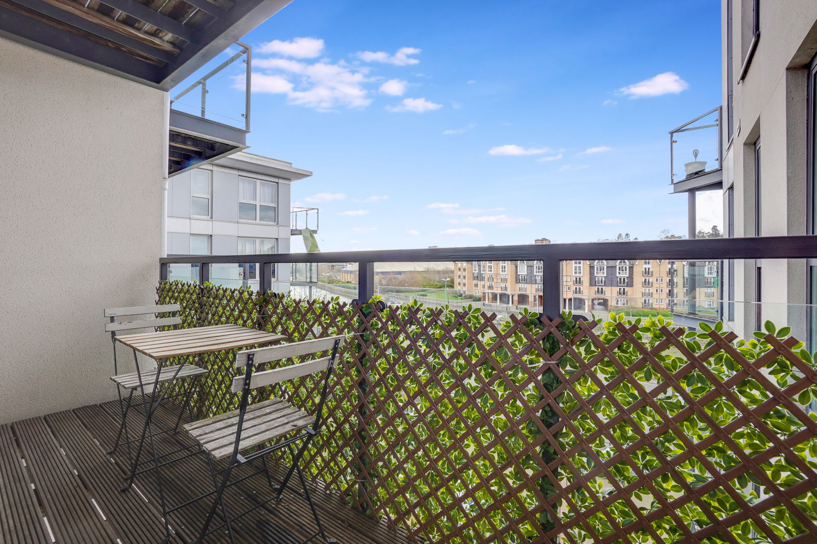 Flat for rent in Maidstone, McKenzie Court, ME14, 452 m²